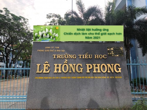 Tập thể trường TH Lê Hồng Phong chung tay chống dịch Covid - 19